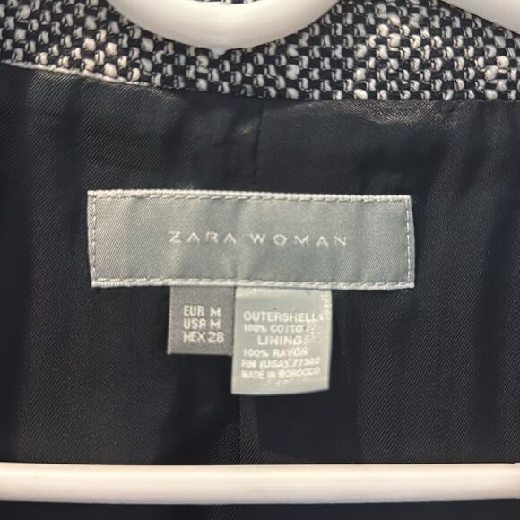 Zara Women jacket ( Zara Spain 🇪🇸) Cropped Checkered Black/White size medium - Picture 2 of 9